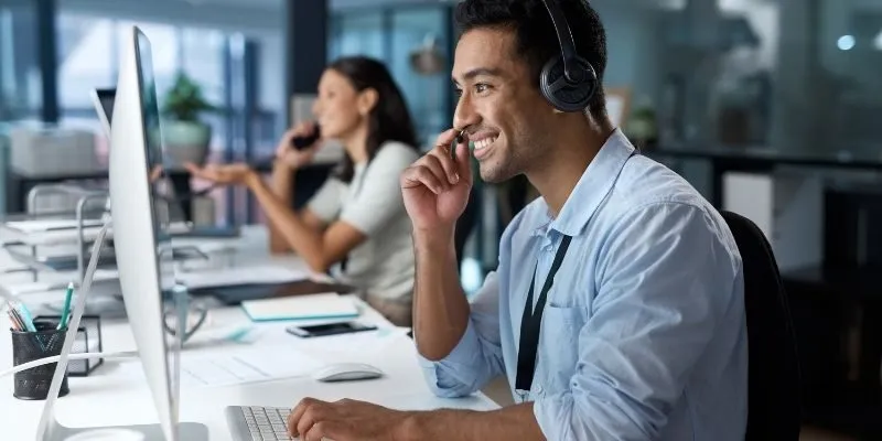 Đồng hành phát triển bởi đội ngũ nhân viên tận tâm